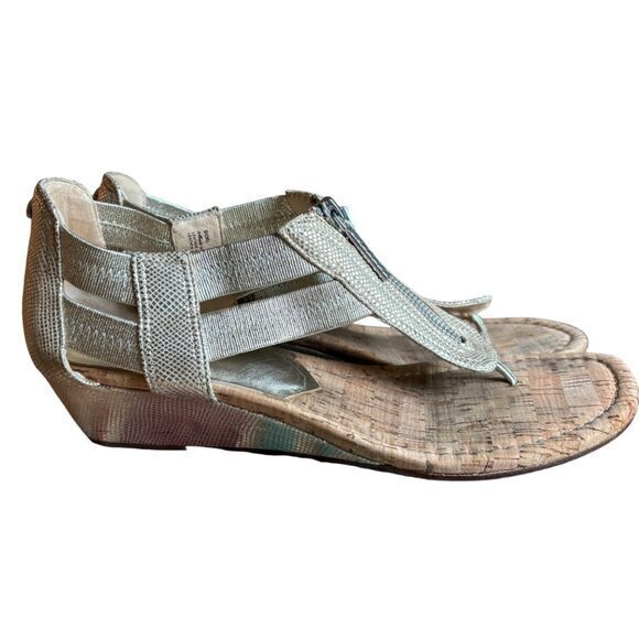 Donald Pliner Women Sandals Size 10 Dori Gold Front Zip Wedge Strappy Adjustable - Picture 2 of 11